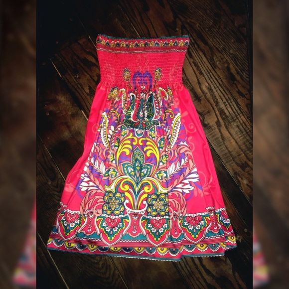 Forever 21 Dresses & Skirts - Strapless dress